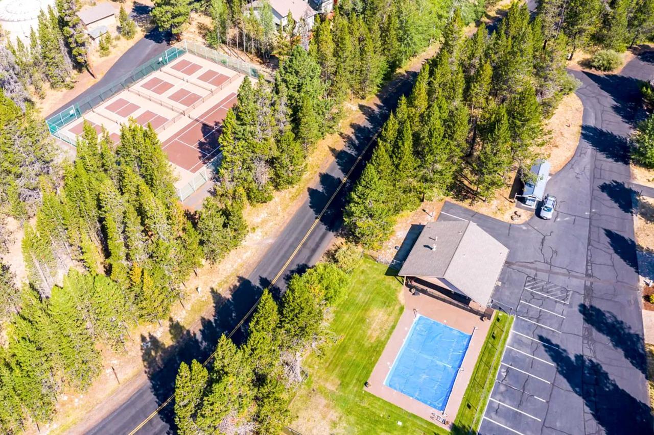 Bachelor Sunshine Retreat Villa Sunriver Kültér fotó
